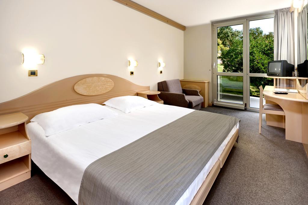 Hotel Istra Plava Laguna ポレッチ エクステリア 写真