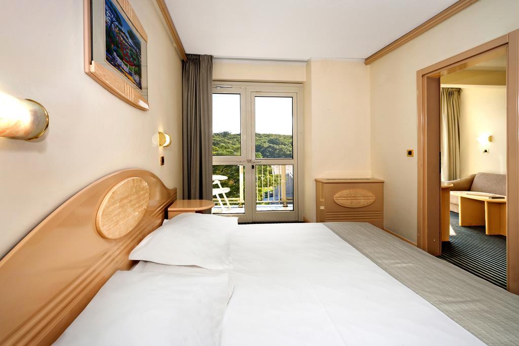 Hotel Istra Plava Laguna ポレッチ エクステリア 写真