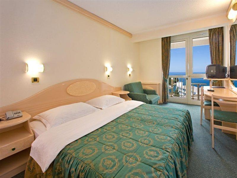 Hotel Istra Plava Laguna ポレッチ エクステリア 写真